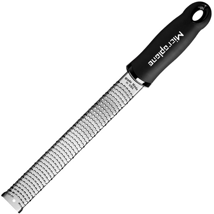 microplane-46020e-premium-zester-black-sakhekhi