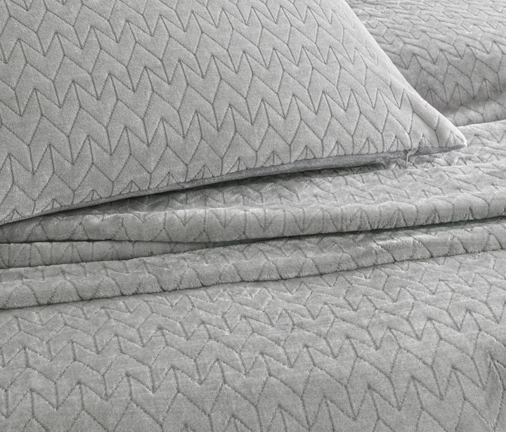 puffy-lines-170x225sm-satsolis-gadasafarebeli-photo-2