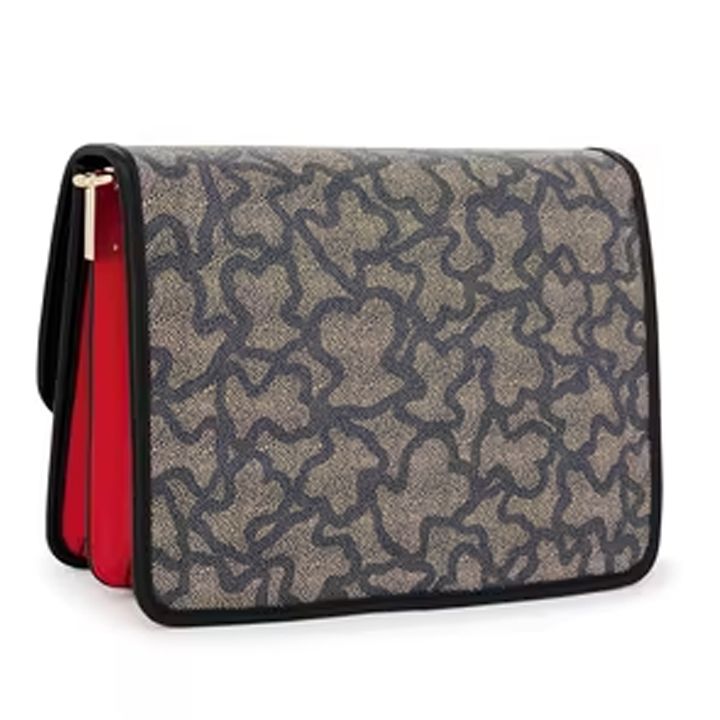 tous-handbag-295902404-qalis-khelchanta-photo-3