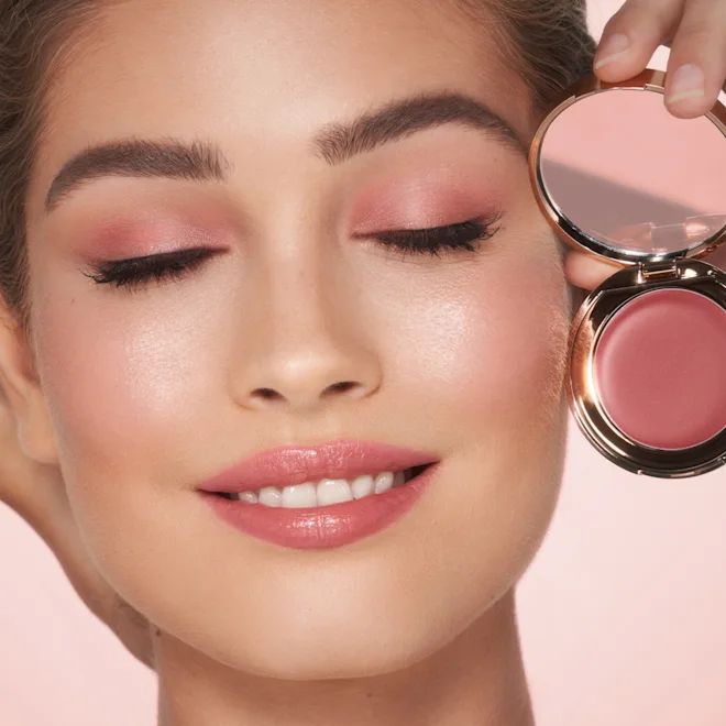 charlotte-tilbury-colour-of-dreams-blush-blashi-photo-2