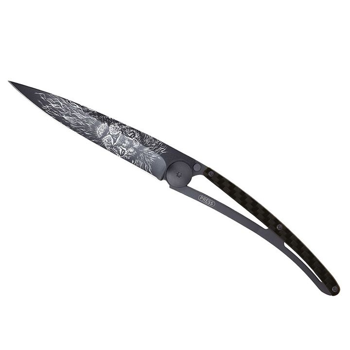 deejo-carbon-fiber-lion-dasaketsi-dana