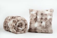 Product image of საწოლის გადასაფარებელი - LUXURY RABBIT FUR BEDSPREAD SET 230X250+50X70(2) CM TAUPE