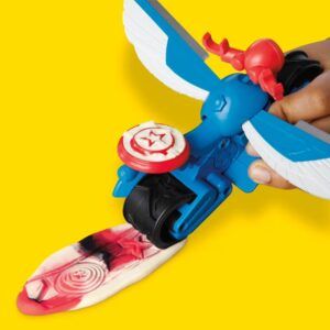 captain-america-s-plastelini-mototi-play-doh-marvel-captain-america-moto-slicer-playset-photo-2