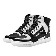 Product image of MOTOWOLF SH2 BLACK WHITE მოტო ფეხსაცმელი