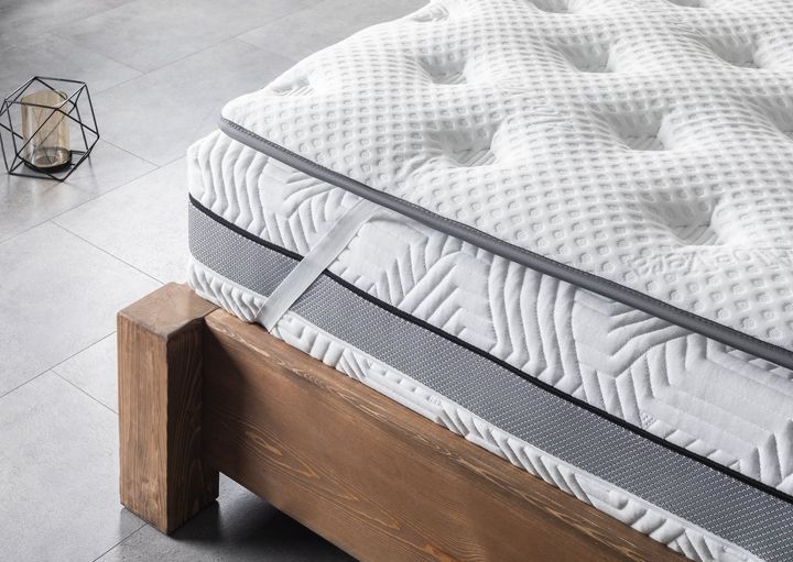 sleep-and-bed-matrasis-damtsavi-160x200-photo-4