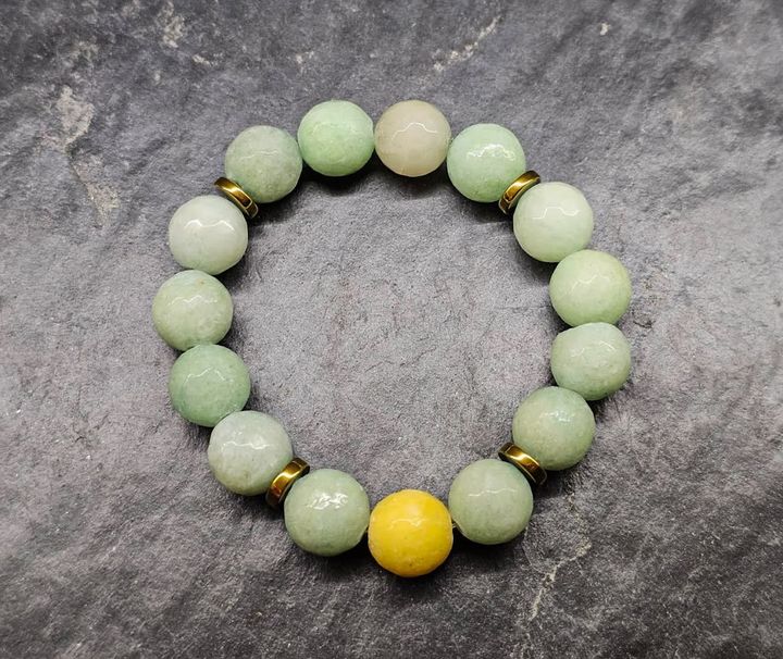 qalis-samajuri-naturaluri-qvebit-maldivebi-photo-4