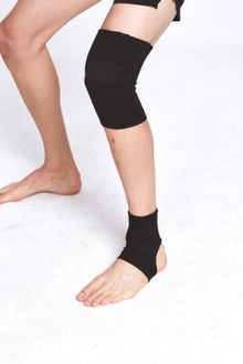 Product image of მუხლის დამცავი/MINISO Sports-Knitted Knee Pads
