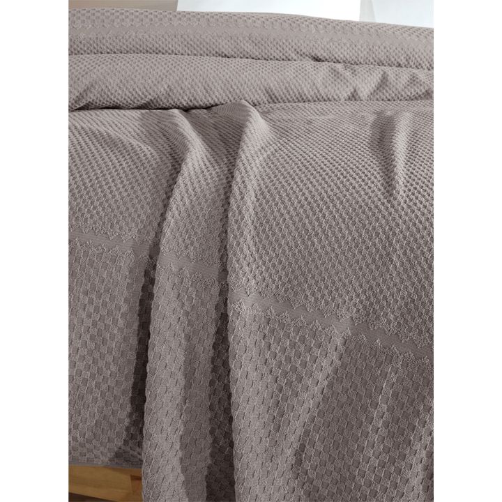 manamo-kent-pike-satsolis-gadasafarebeli-photo-2