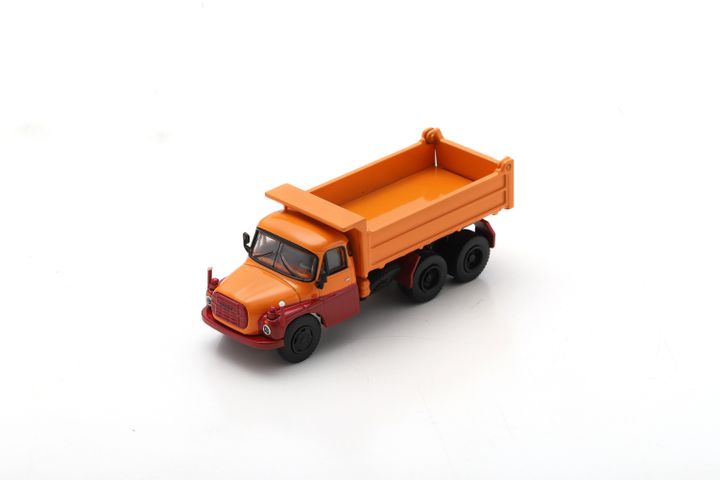tatra-t148-kareta-187-modeli