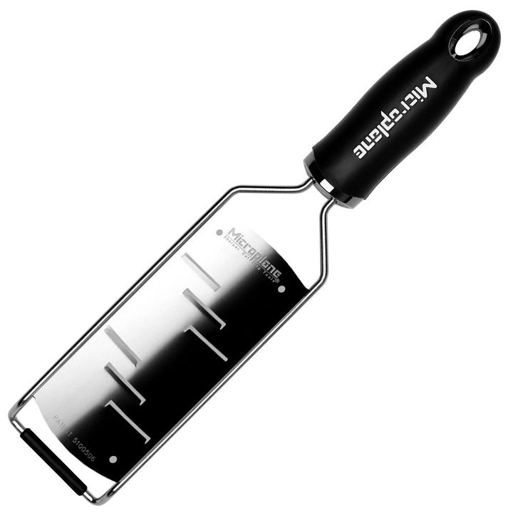 microplane-45006e-gourmet-shaver-black-sakhekhi