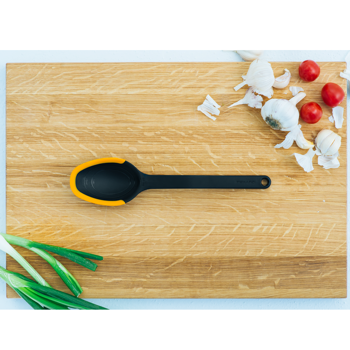 fiskars-ff-silicone-spoon-samzareulos-kovzi-photo-2
