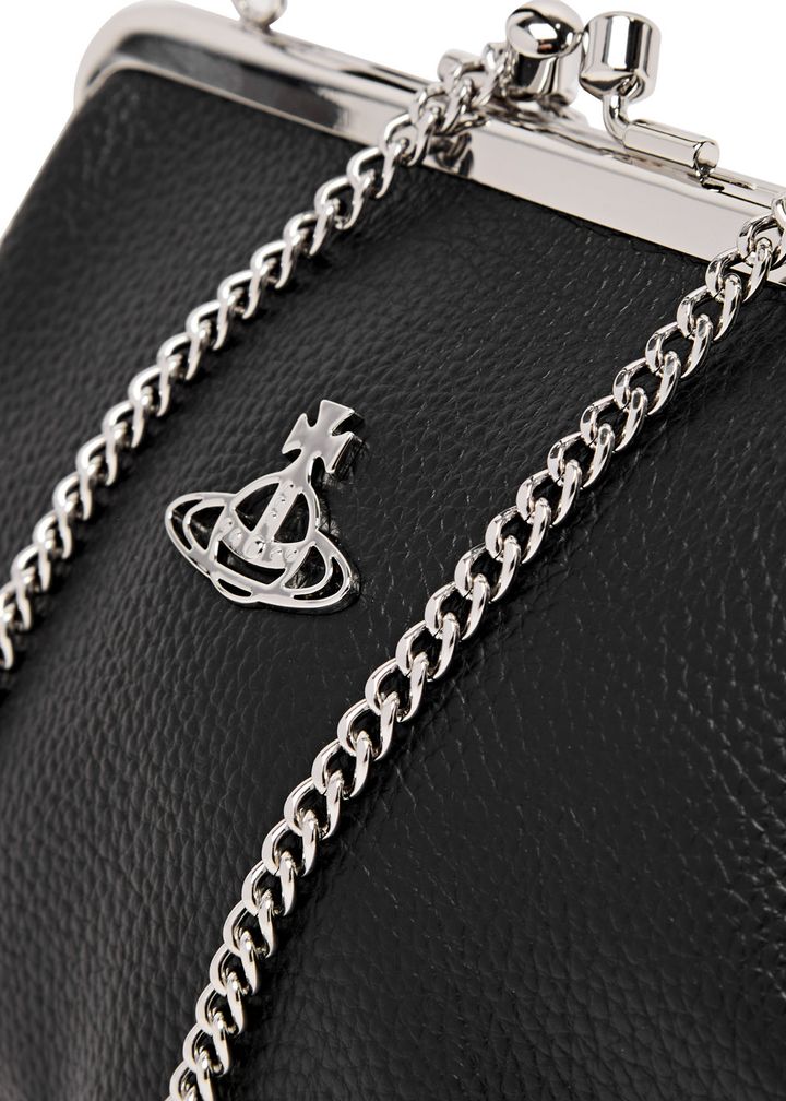 vivienne-westwood-granny-bag-in-black-grain-leather-chanta-photo-3