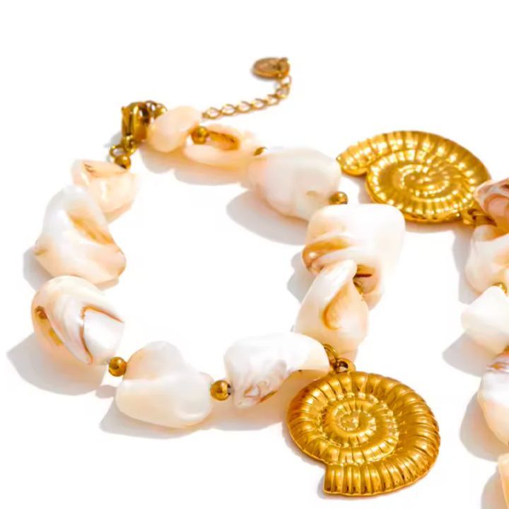 frida-erya-samajuri-photo-3