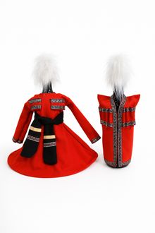 Product image of WineWear nanu-008 ღვინის ბოთლის დეკორატიული ჩოხა და კაბა 2ც  წითელი ვერცხლისფერი კანტით