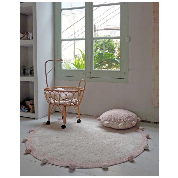 lorena-canals-bubbly-natural-vintage-nude-khelnaketi-sabavshvo-khalicha-photo-4