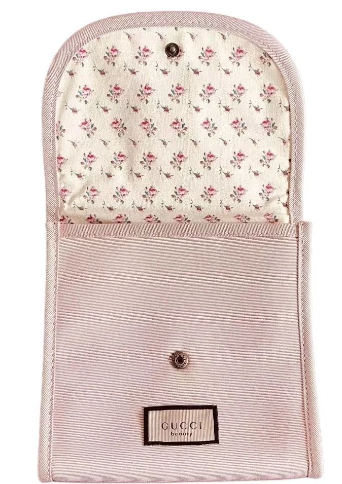 gucci-kosmetikis-chanta-photo-2