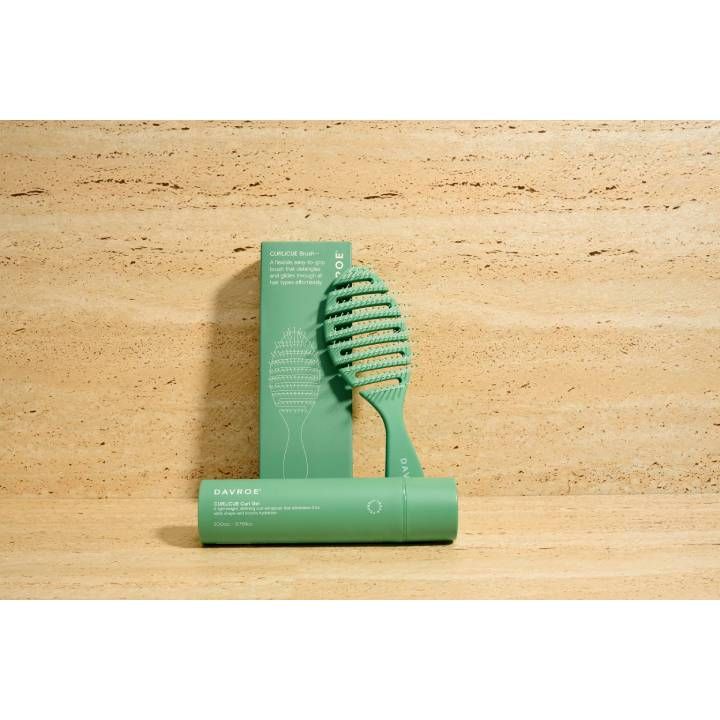 davroe-curlicue-brush-khveuli-tmis-savartskheli-photo-3