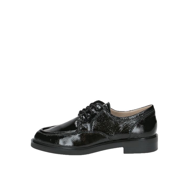 caprice-w241-klasikuri-fekhsatsmeli