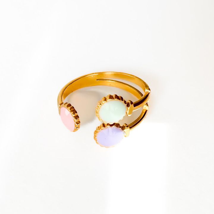 titanis-mooqrovili-feradi-bechedi