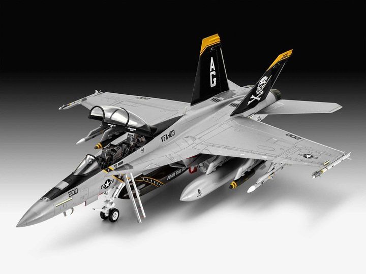 revell-fa-18f-super-hornet-asatsqobi-tvitmfrinavi-photo-2