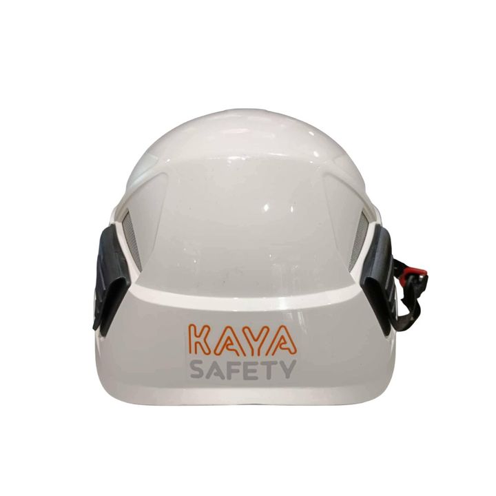 kayasafety-chafkhuti-tavis-dasatsavad-tsotsvistvis-tetri-photo-3