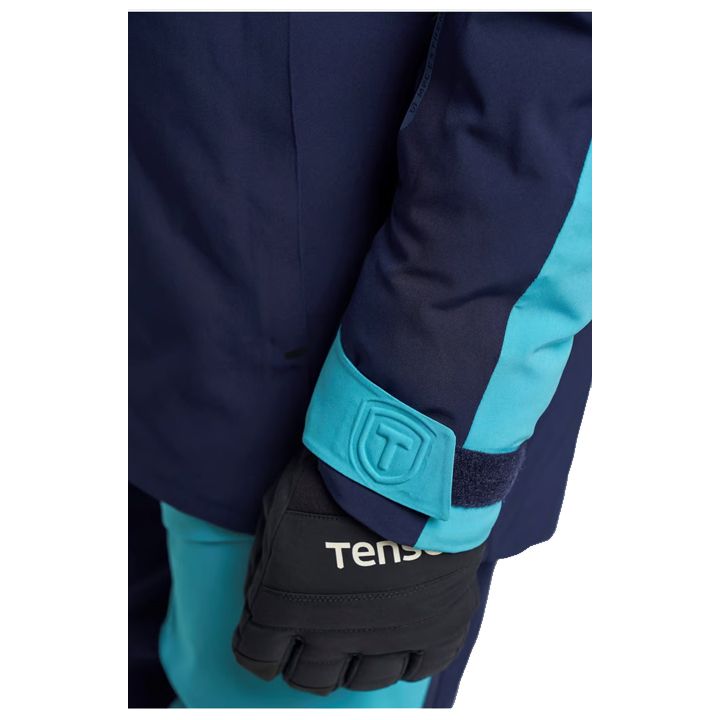 tenson-aerismo-ski-jacket-satkhilamuro-qurtuki-photo-4