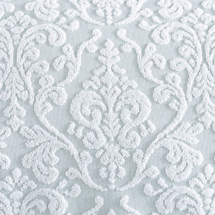 manamo-lily-satsolis-gadasafarebeli-photo-3