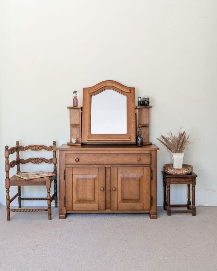 collector-tbilisi-holandiuri-triliazhi-restavrirebuli