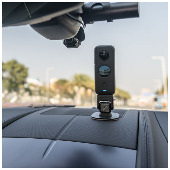 insta360-ace-insta360-dashcammount-fotoaparatis-samagri-photo-2