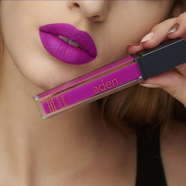 aden-liquid-lipstick-26-purple-tuchsatskhi-photo-3