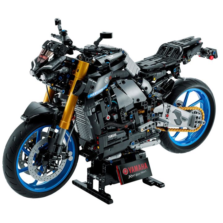 lego-technic-yamaha-mt-10-asatsqobi-konstruqtori