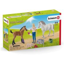 Product image of SCHLEICH Vet Visiting Mare and Foal სათამაშო ფიგურები