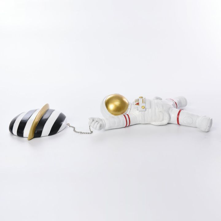 kedlis-sakidi-dekoratsia-photo-2