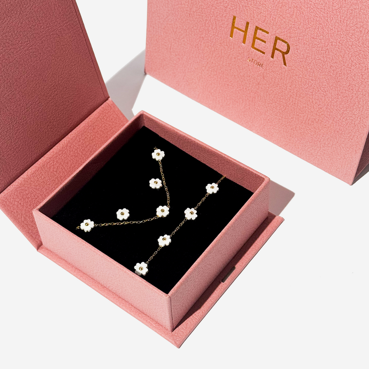 sasachuqre-boqsi-bloomie