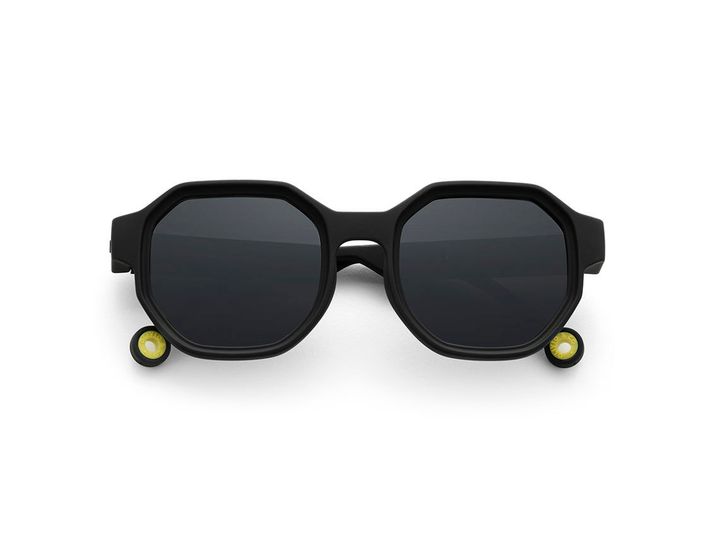 olivio-co-creative-edition-squid-black-mzis-satvale