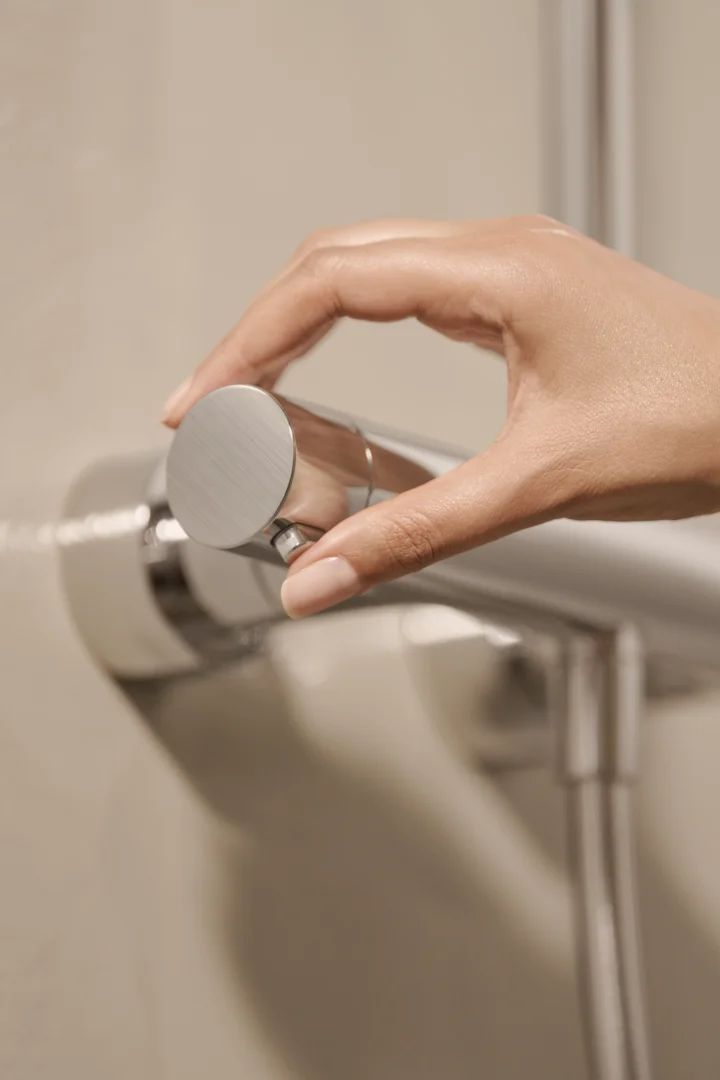 sashkhape-sistema-termostatit-hansa-aurelia-brushed-steel-autleti-photo-4