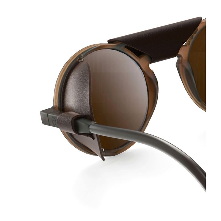 giggles-g-glacier-hazel-cat4-intense-light-mzis-satvale-photo-4