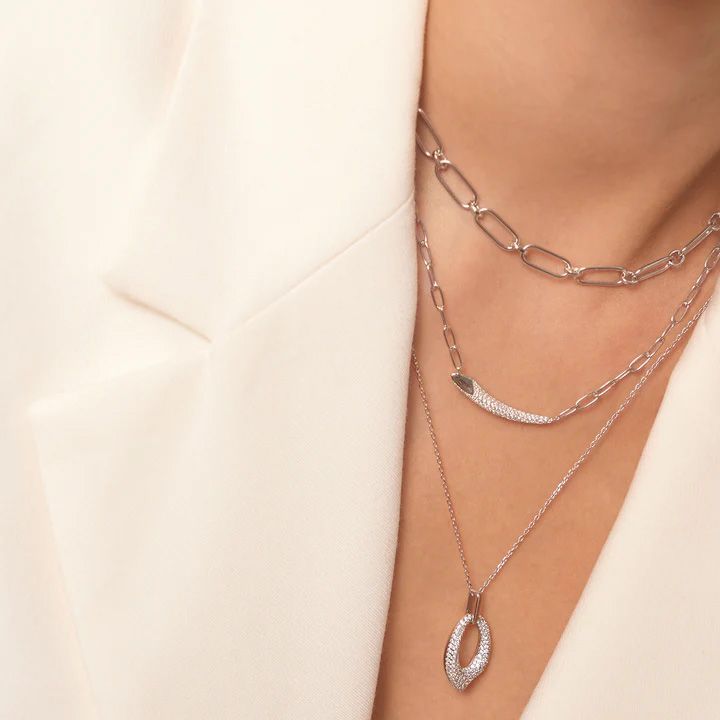 ania-haie-n051-02h-silver-pav-arrow-pendant-qelsabami-photo-2