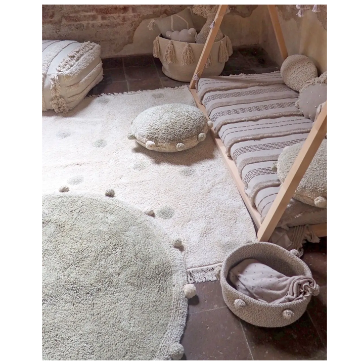 lorena-canals-bubbly-olive-natural-khelnaketi-sabavshvo-khalicha-photo-3