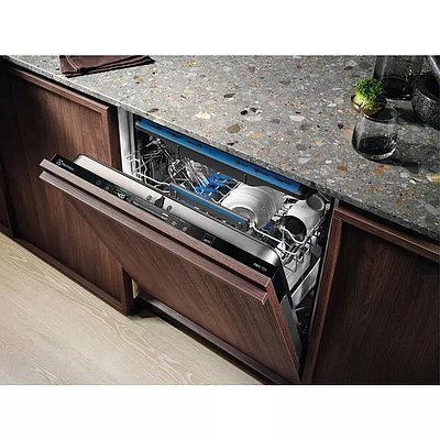 electrolux-kemc3211l-chasashenebeli-churchlis-saretskhi-manqana-photo-3
