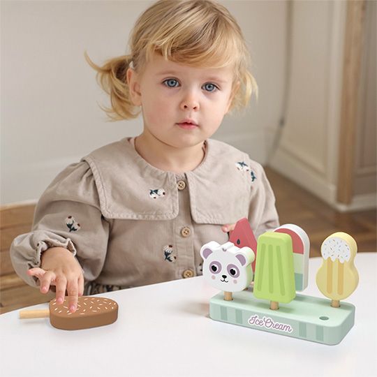 naqinis-nakrebi-khis-roluri-satamasho-photo-4