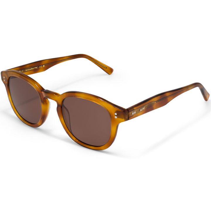 messy-weekend-mzis-satvale