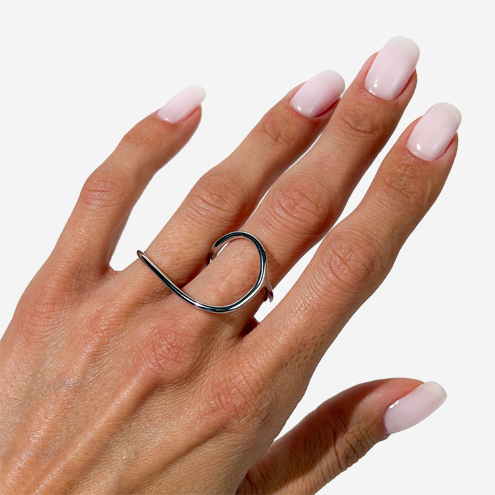 titanis-mooqrovili-bechedi