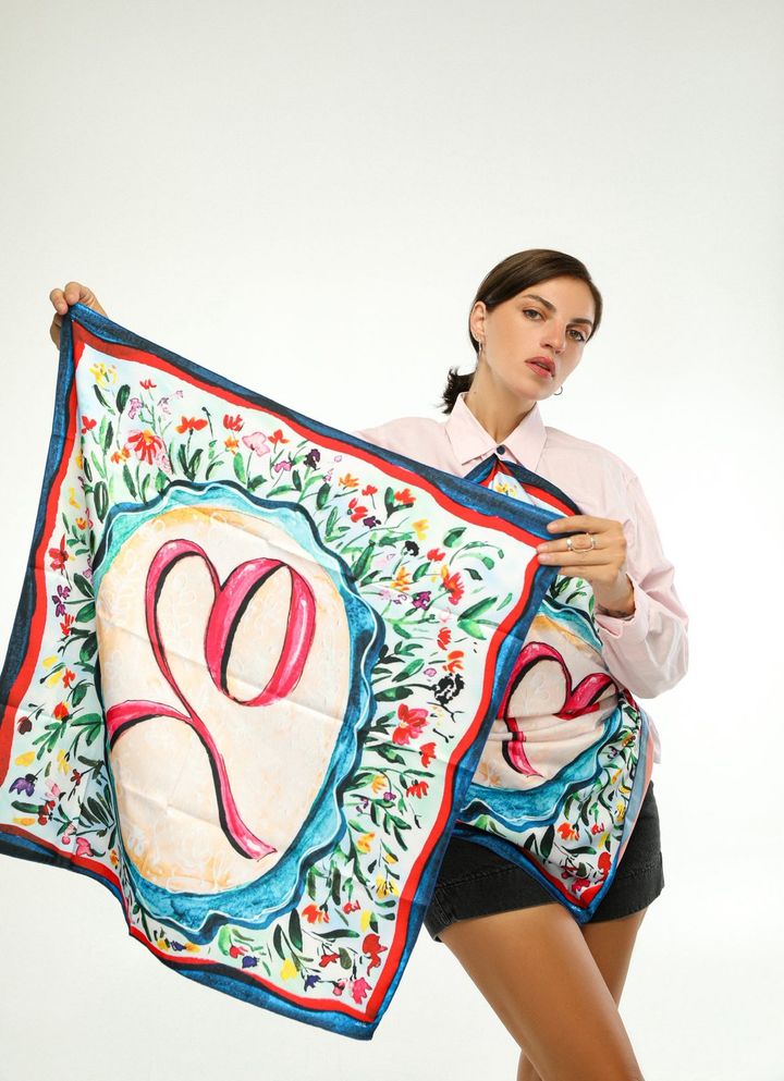 initsialis-sharfi---d-photo-2