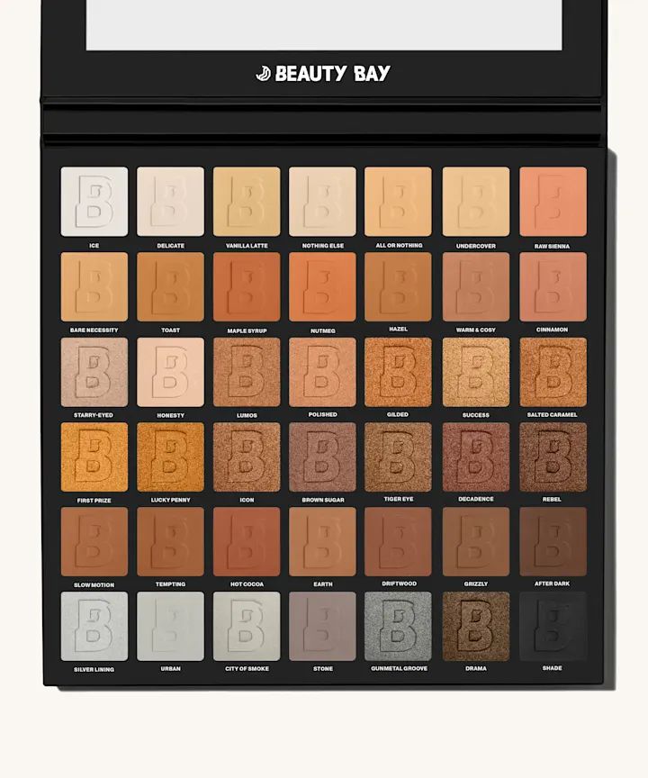 beauty-bay-nude-42-colour-palette-tvalis-chrdilebis-paleti