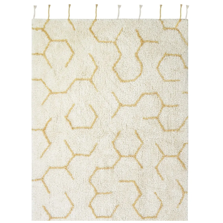 lorena-canals-play-rug-pollination-khelnaketi-sabavshvo-khalicha-photo-2