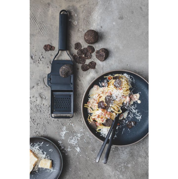 microplane-43013e-black-sheep-truffle-tool-sakhekhi-photo-3