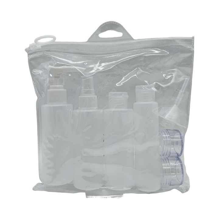 samgzavro-botlebis-nakrebi8-piece-travel-set