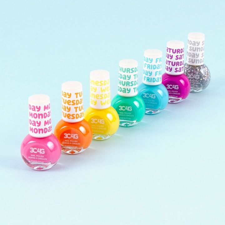 frchkhilebis-laqis-nakrebi-make-it-real-10007mr-3c4g-nail-polish-photo-4