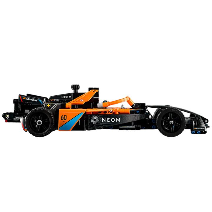 lego-neom-mclaren-formula-e-race-car-konstruqtori-photo-2